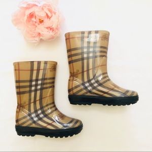 Burberry Girls Nyles rain boots